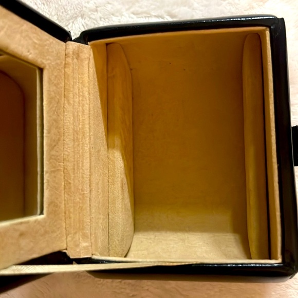 BUY NOW🖤🖤🩶GENUIN LEATHER JEWELRY BOX WITH MIROR 🩶🖤🖤 - Picture 10 of 12